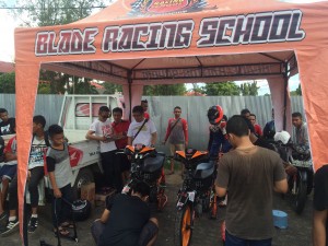 Blade Racing School Honda 