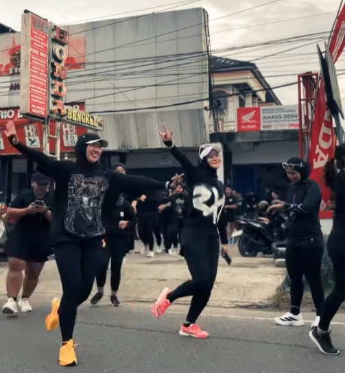 Satrio Biru Motor Ajak Masyarakat Berlari dalam Acara Run in Cotton Dukung Gaya Hidup Sehat