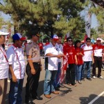 Pemotongan Pita oleh Asisten II, Bpk Burhanuddin sebagai simbolis pembukaan HRC Banjarbaru 2015