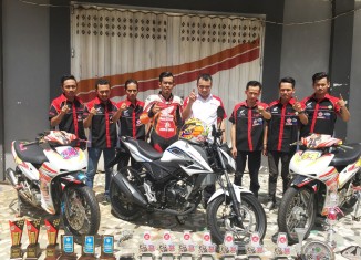 Trio Motor Beri Bonus untuk Pembalap Beprestasi Nasional