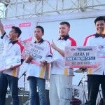Afrizal Rachman selaku Manager Marketing PT Trio Motor bersama para Juara HMC Tahun 2015