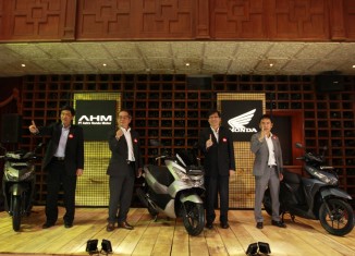 AHM Segarkan Skutik Premium Honda dengan Warna Baru