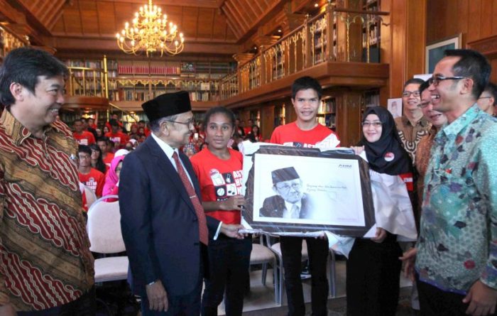 69 Calon Entrepreneur Muda Berkompetisi dalam Final AHM Best Student 2016 69 Calon Entrepreneur Muda Berkompetisi dalam Final AHM Best Student 2016