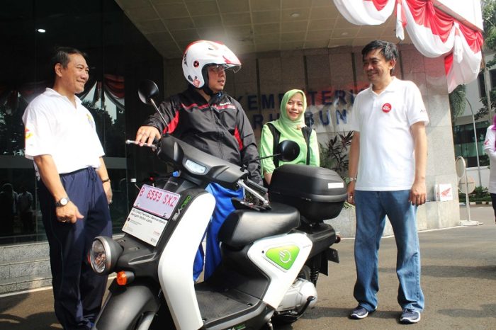 Motor Listrik Honda Diuji Coba
