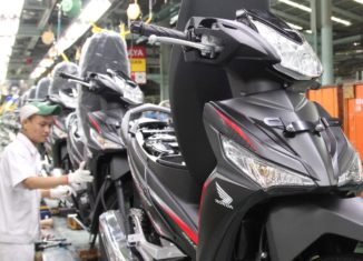 AHM Segarkan Tampilan Honda Supra X 125 FI