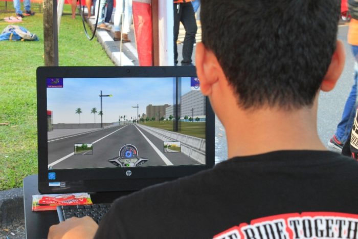 Sensasi HRT di Roadshow Taklukkan Jalan Katingan