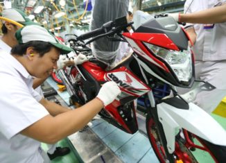 New Honda Sonic 150R Tampak Makin Agresif dan Kencang New Honda Sonic 150R Tampak Makin Agresif dan Kencang