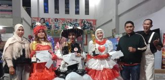Gaya Unik dan Peduli Lingkungan, Honda Trio Motor Kotabaru Gelar Fashion Show Busana Daur Ulang