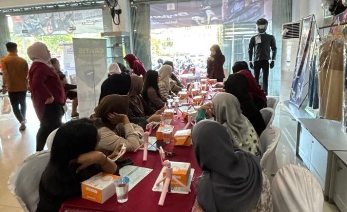 Honda 2 Naga Gelar Ribbon Keychain Class Bersama Masyarakat